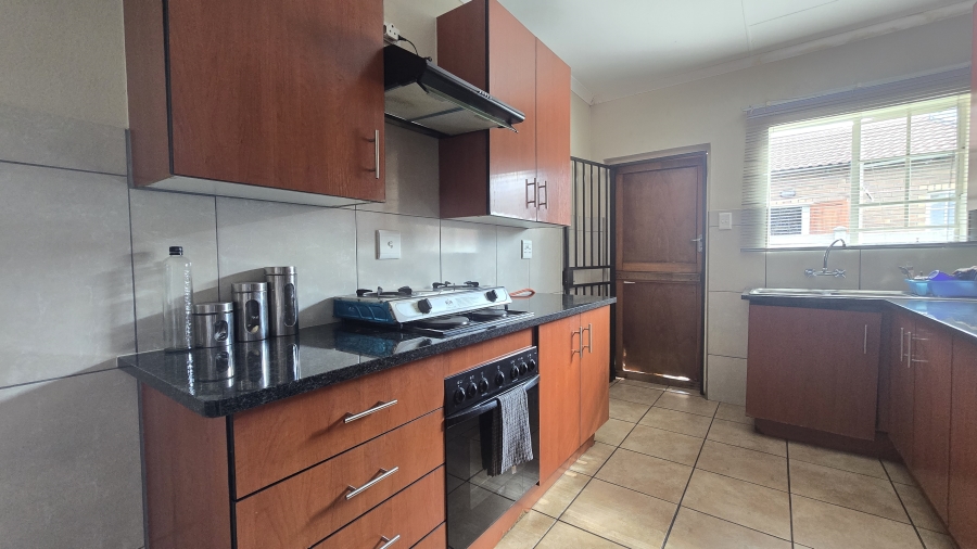 3 Bedroom Property for Sale in Waterval East North West